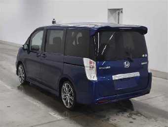 HONDA STEPWGN SPADA 2010 Image 2