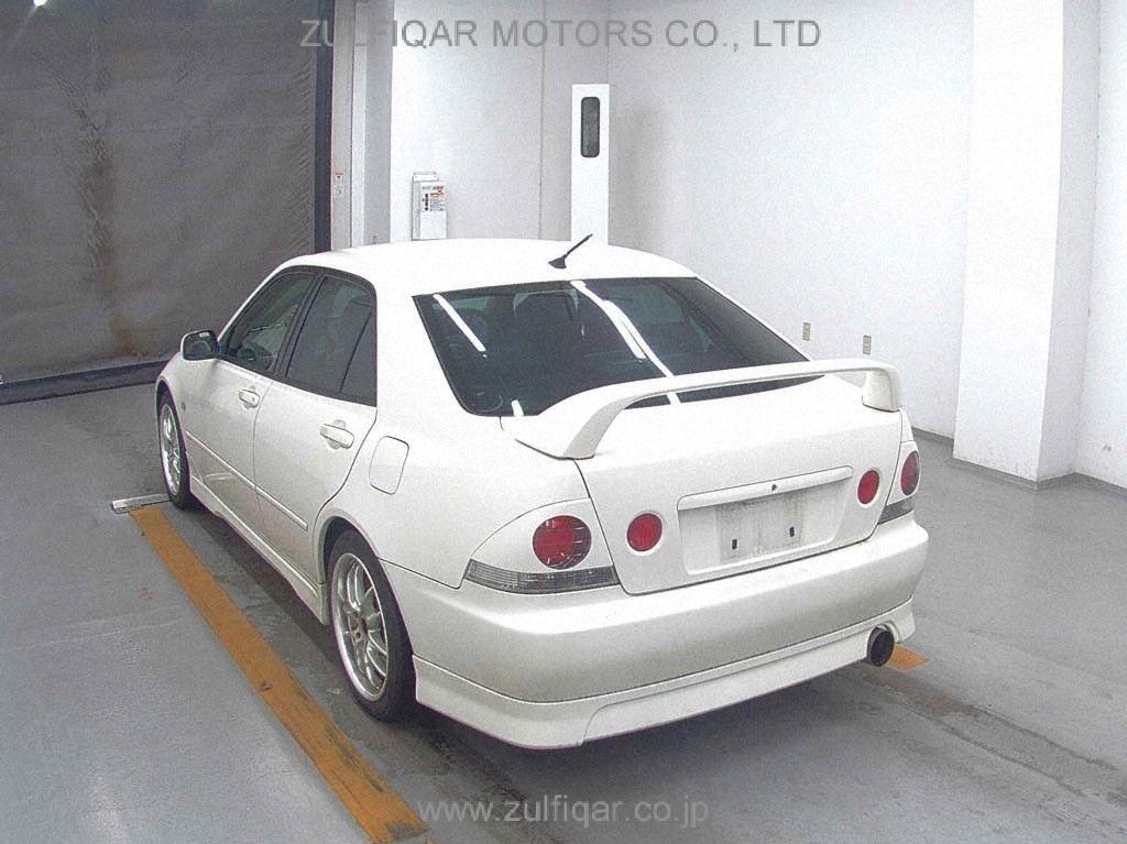 TOYOTA ALTEZZA 1999 Image 2