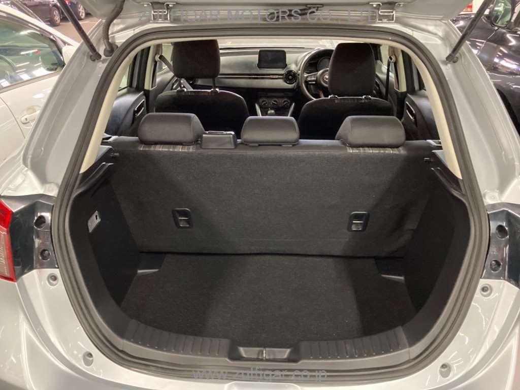 MAZDA DEMIO 2019 Image 9