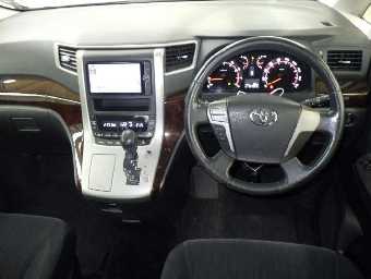 TOYOTA ALPHARD 2014 Image 6