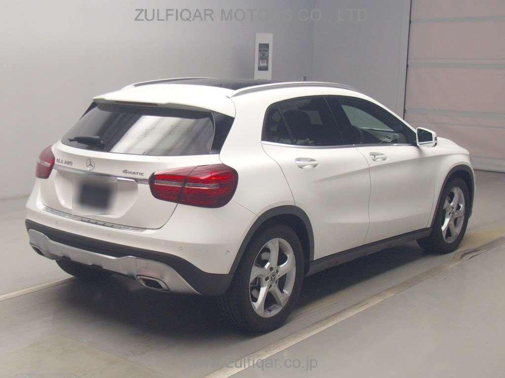MERCEDES BENZ GLA CLASS 2020 Image 2
