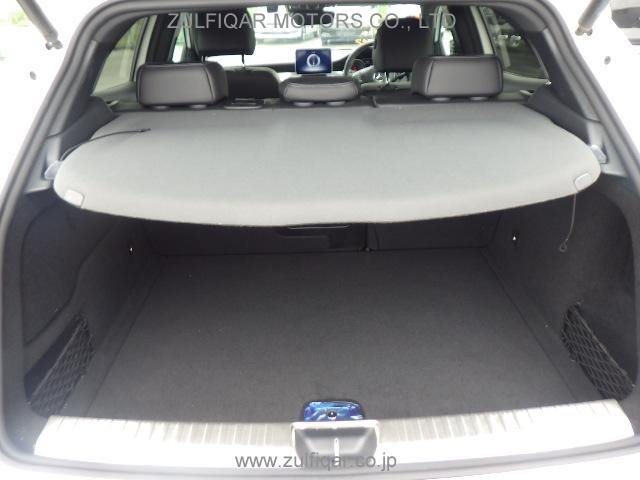 MERCEDES BENZ GLA CLASS 2020 Image 12