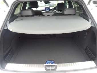 MERCEDES BENZ GLA CLASS 2020 Image 12