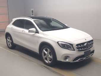 MERCEDES BENZ GLA CLASS 2020 Image 3