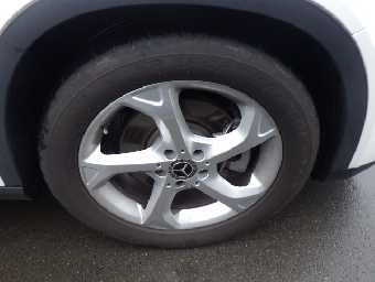 MERCEDES BENZ GLA CLASS 2020 Image 17