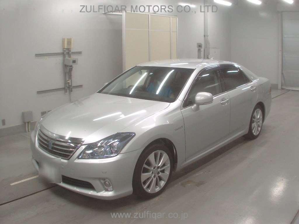 TOYOTA CROWN HYBRID 2012 Image 1
