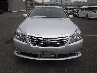 TOYOTA CROWN HYBRID 2012 Image 12