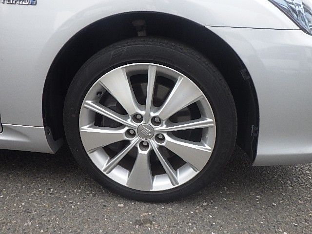 TOYOTA CROWN HYBRID 2012 Image 21