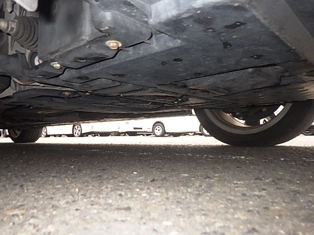 TOYOTA CROWN HYBRID 2012 Image 32