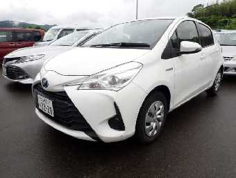 TOYOTA VITZ 2018 Image 1