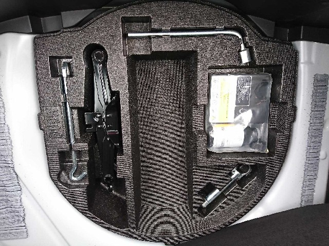 MAZDA DEMIO 2018 Image 26