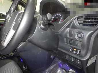 TOYOTA VOXY 2015 Image 4