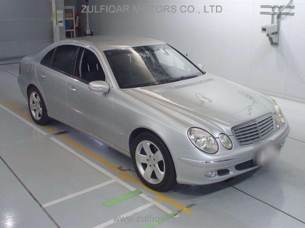 MERCEDES BENZ E CLASS 2002 Image 5