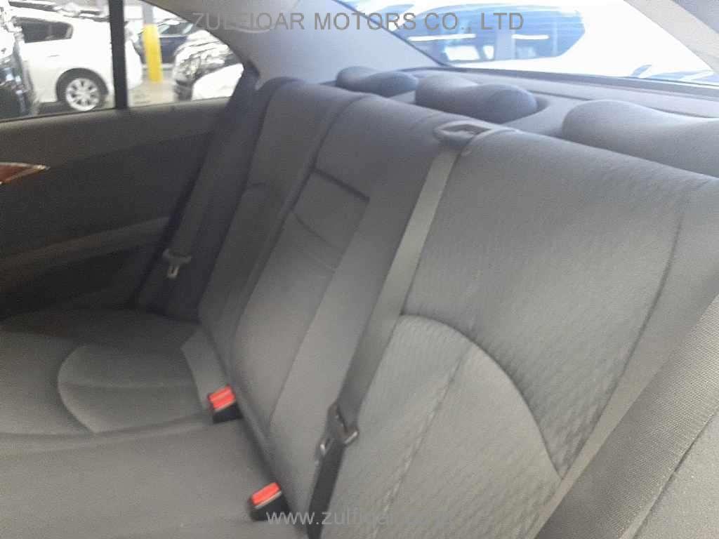 MERCEDES BENZ E CLASS 2002 Image 9