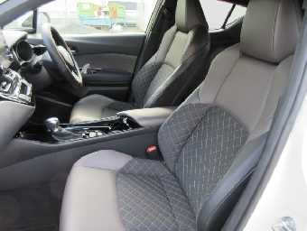 TOYOTA C-HR 2020 Image 11