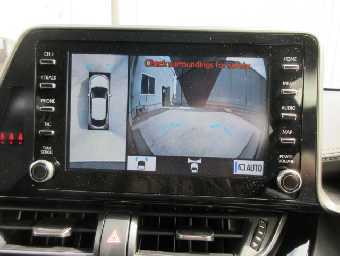 TOYOTA C-HR 2020 Image 18