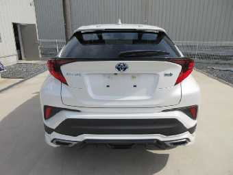 TOYOTA C-HR 2020 Image 4