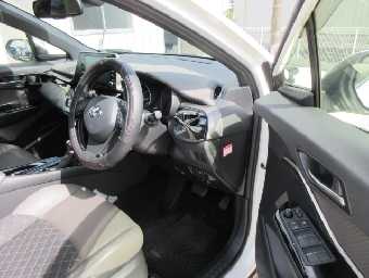 TOYOTA C-HR 2020 Image 5