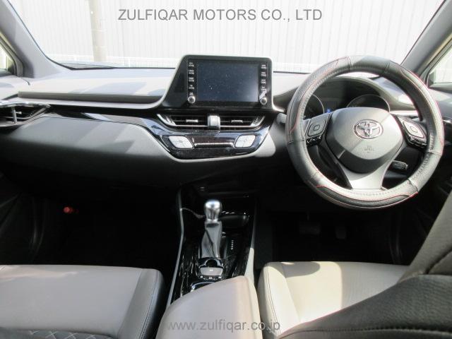 TOYOTA C-HR 2020 Image 7