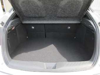 TOYOTA C-HR 2020 Image 9