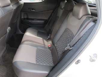 TOYOTA C-HR 2020 Image 10