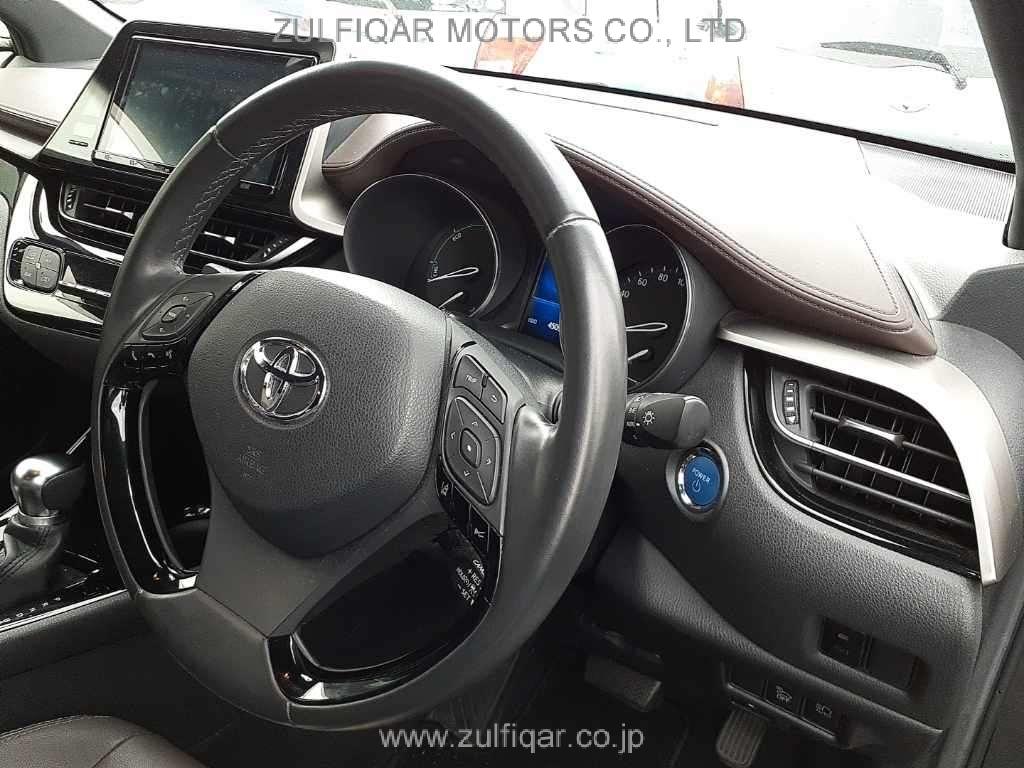 TOYOTA C-HR 2019 Image 7
