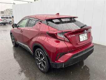 TOYOTA C-HR 2019 Image 2