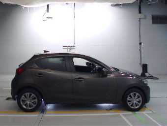 MAZDA DEMIO 2019 Image 3