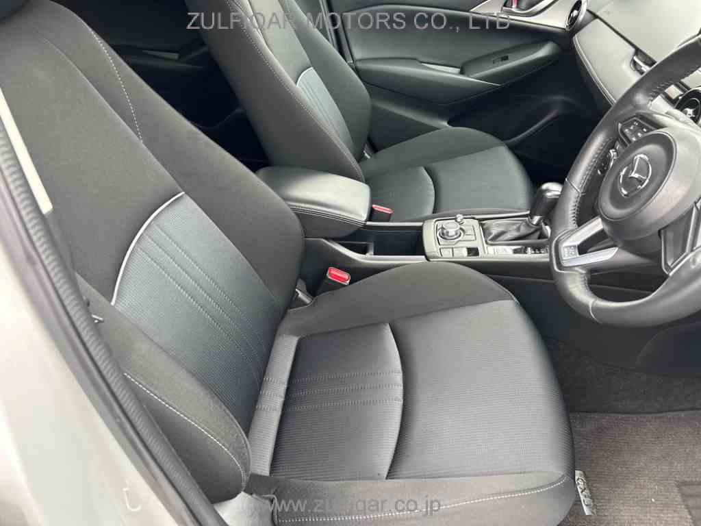 MAZDA CX-3 2020 Image 8