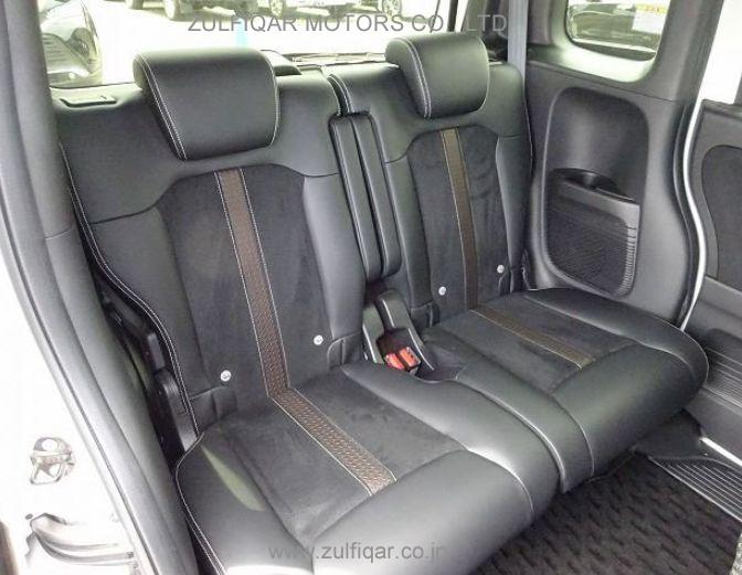 HONDA N-BOX CUSTOM 2019 Image 11