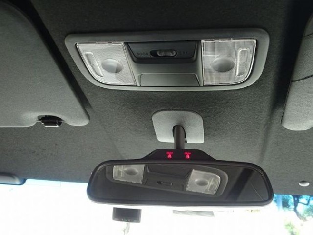 HONDA N-BOX CUSTOM 2019 Image 20