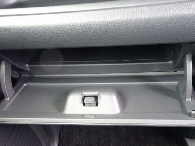 HONDA N-BOX CUSTOM 2019 Image 21