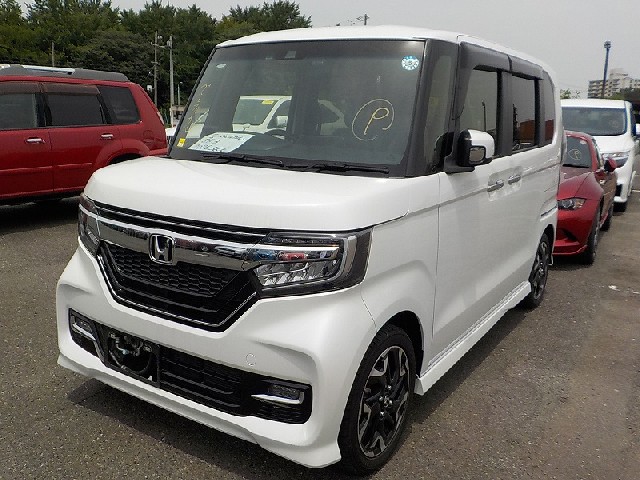 HONDA N-BOX CUSTOM 2019 Image 31