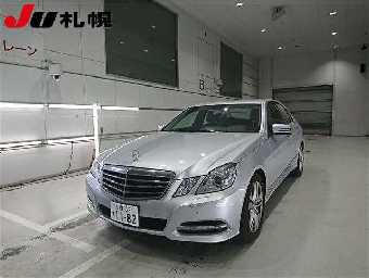 MERCEDES BENZ E CLASS 2011 Image 1