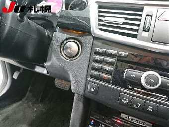 MERCEDES BENZ E CLASS 2011 Image 4