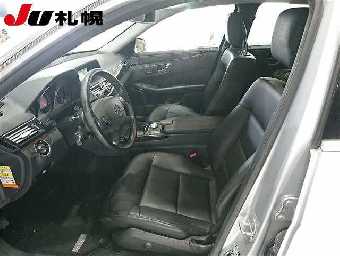 MERCEDES BENZ E CLASS 2011 Image 5