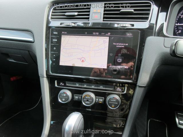 VOLKSWAGEN GOLF 2019 Image 11