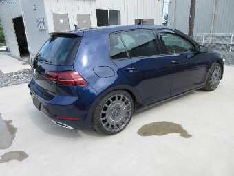 VOLKSWAGEN GOLF 2019 Image 3