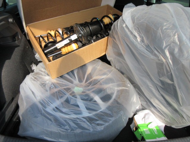 VOLKSWAGEN GOLF 2019 Image 21