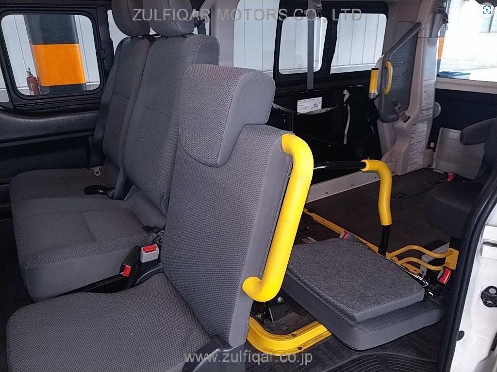 TOYOTA HIACE 2018 Image 6