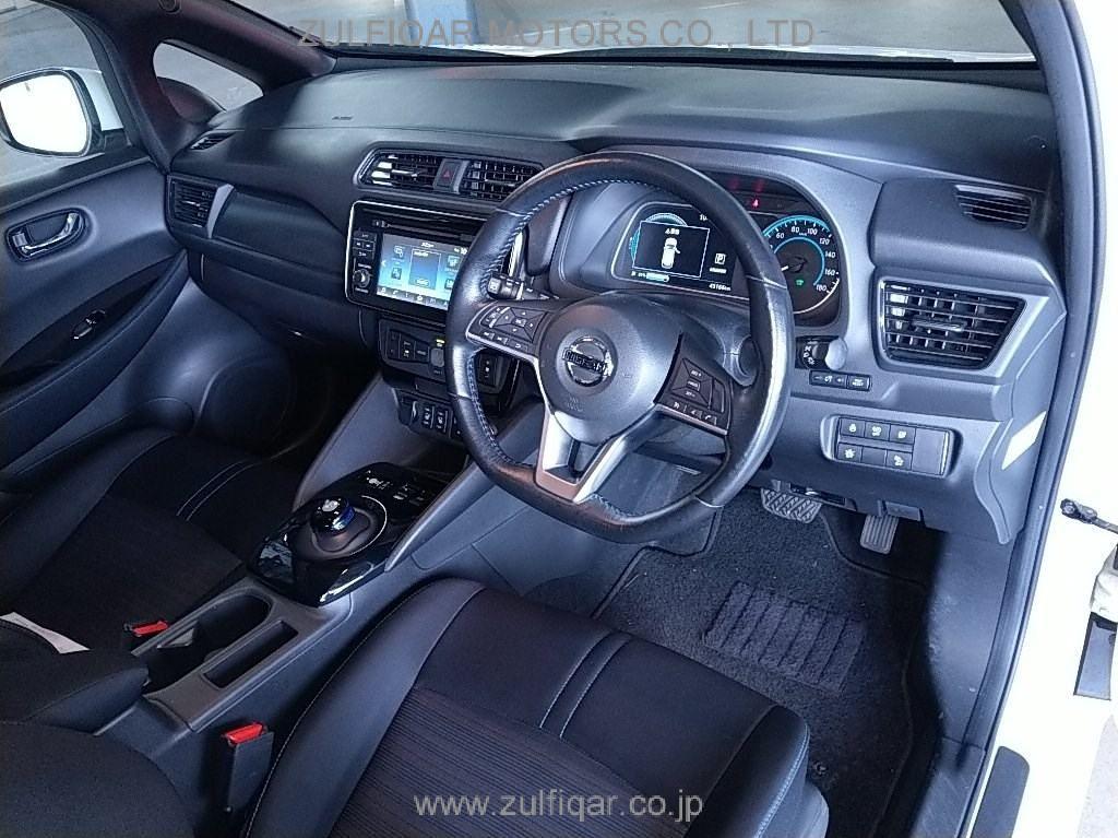 NISSAN LEAF 2019 Image 3