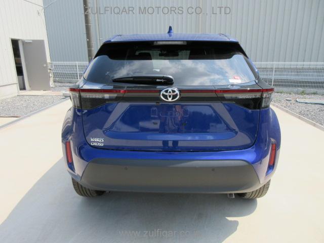 TOYOTA YARIS CROSS 2023 Image 4