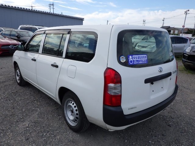 TOYOTA PROBOX 2018 Image 25