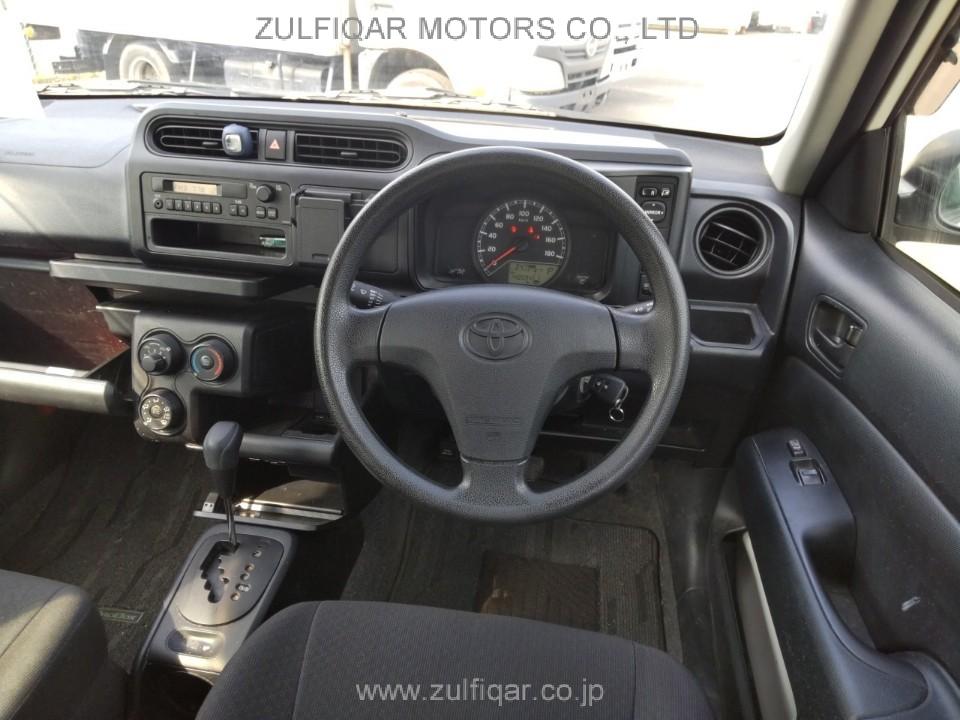 TOYOTA PROBOX 2018 Image 8