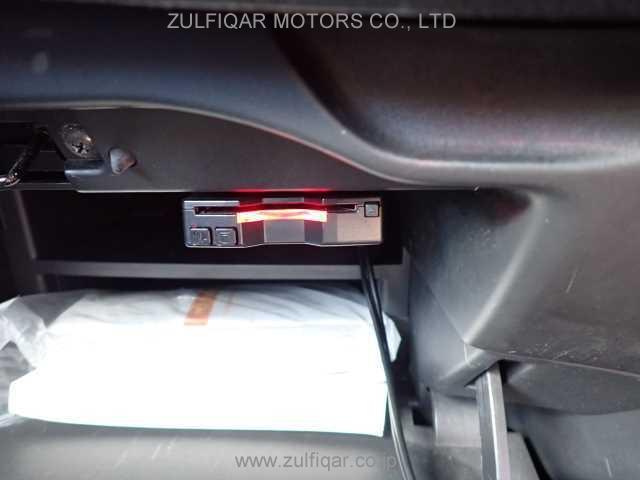 NISSAN NOTE 2020 Image 8