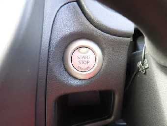 NISSAN NOTE 2020 Image 9