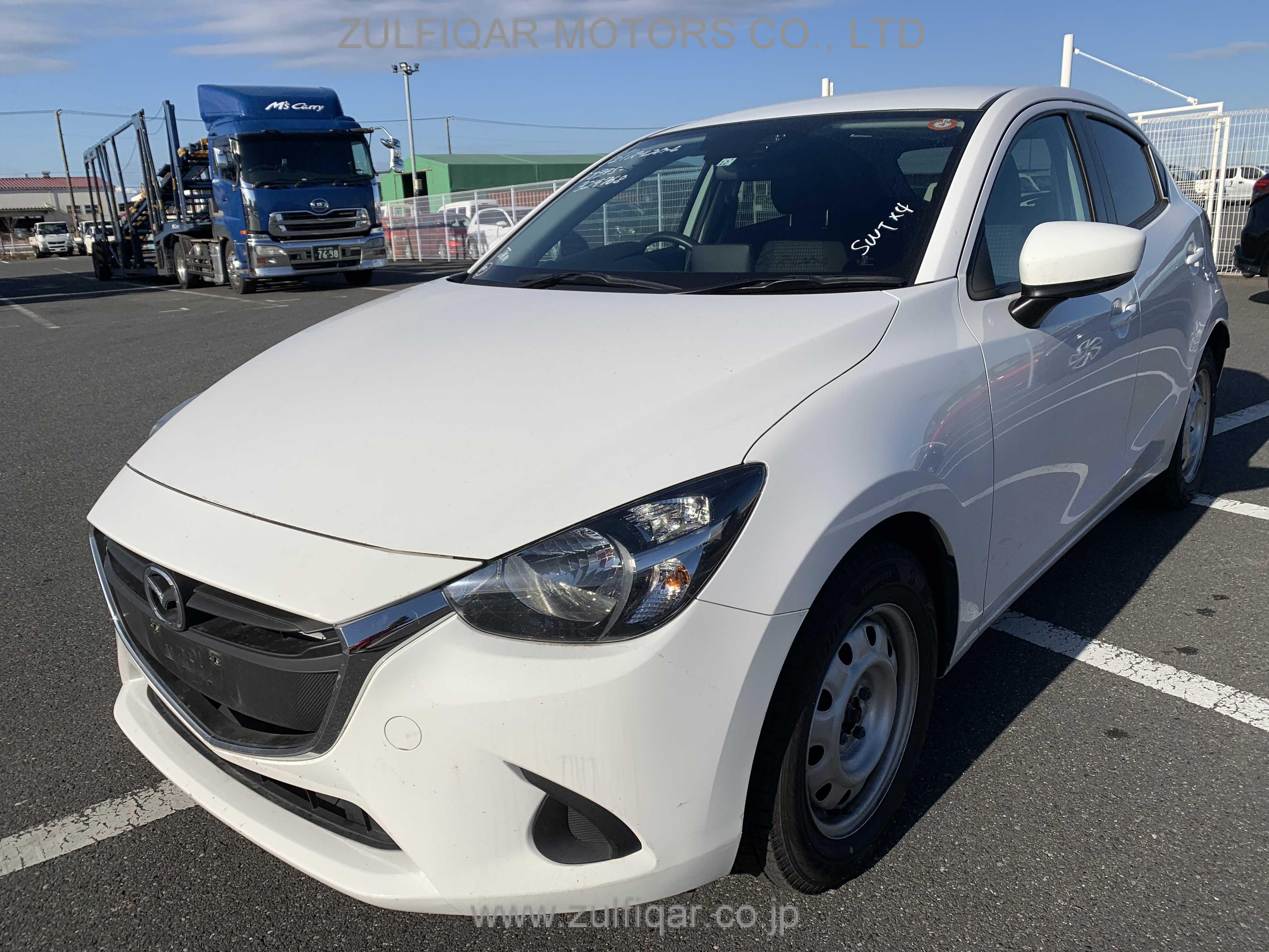 MAZDA DEMIO 2017 Image 28