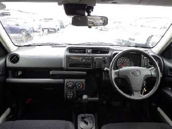 TOYOTA PROBOX 2018 Image 15