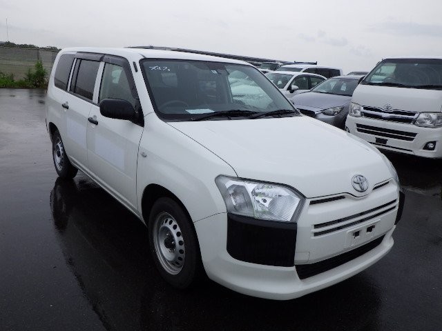 TOYOTA PROBOX 2018 Image 30