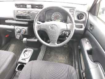 TOYOTA PROBOX 2018 Image 8